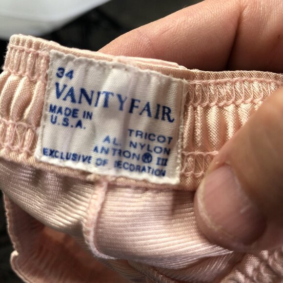 VINTAGE Vanity Fair 3 Piece Pajama Set Womens 34 Pink Nylon Robe Made USA 90s - Picture 12 of 16